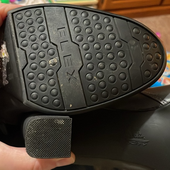 Life Stride Lacy Velocity With Memory Foam faux Leather Heel Knee High Boots - Picture 11 of 11